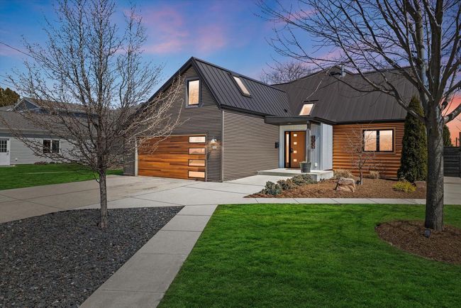2533 Lakeshore Dr, House other with 5 bedrooms, 3 bathrooms and null parking in Sheboygan WI | Image 54