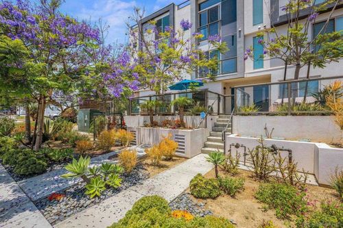unit-2-3030 Jarvis St, San Diego, CA, 92106-2295 | Card Image