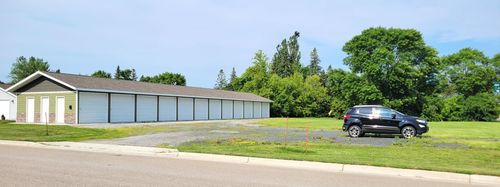105 5th Ave Se, Baudette, MN, 56623-2818 | Card Image