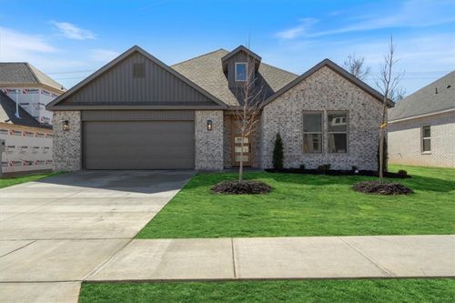 7103 Sw Basswood Avenue, Bentonville, AR, 72713 | Card Image