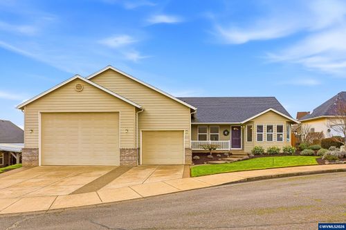 515 Nw Hartmann Pl, Sublimity, OR, 97385-9815 | Card Image