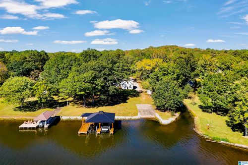 555 Mountain View Dr, WILSONVILLE, AL, 35186-9211 | Card Image