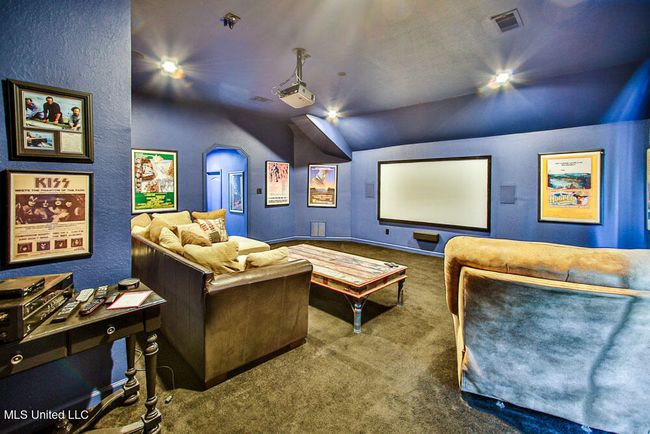 Home Theater | Image 40