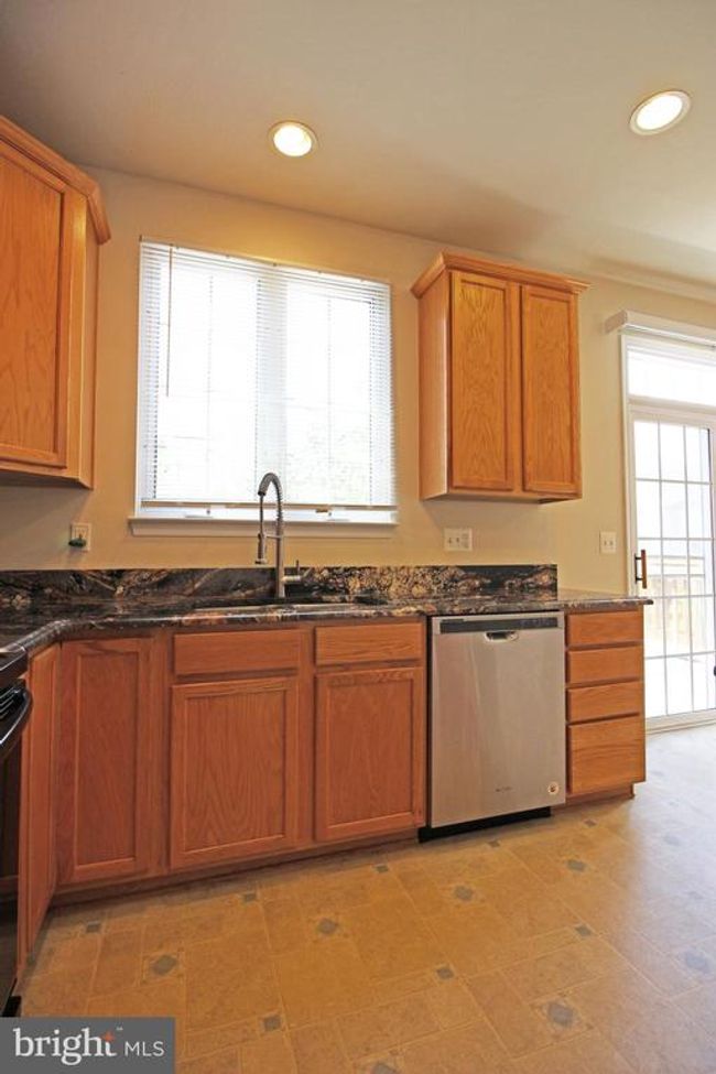 7866 Birch Branch Ter, Townhouse with 3 bedrooms, 4 bathrooms and null parking in ALEXANDRIA VA | Image 8