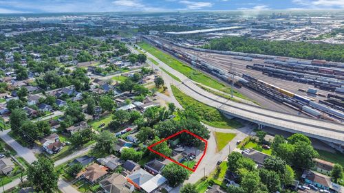 7317 Palestine St, Houston, TX, 77020-7631 | Card Image