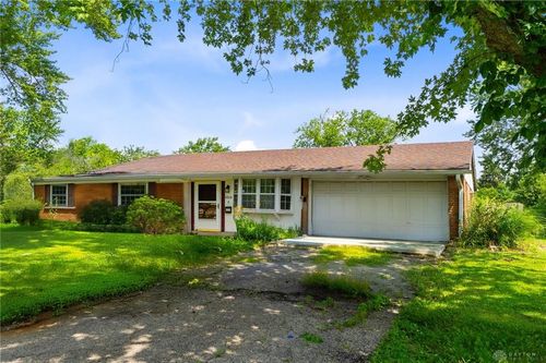 4303 Walbridge Trl, Beavercreek, OH, 45430-1828 | Card Image