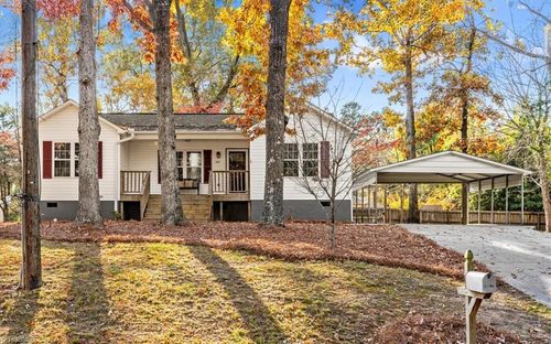 206 Lee St, Jamestown, NC, 27282-9206 | Card Image