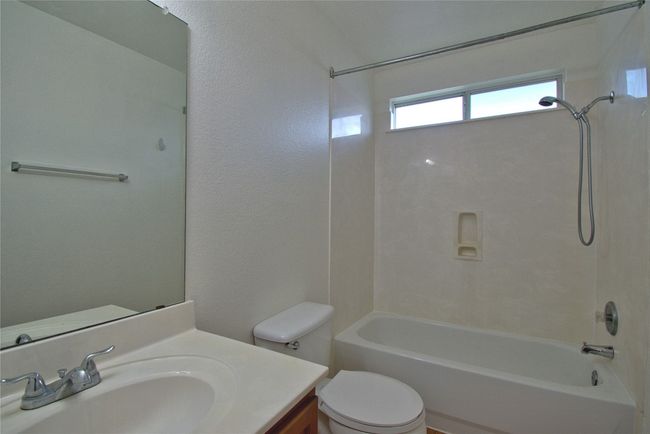 115 Remington Dr, House other with 4 bedrooms, 3 bathrooms and 4 parking in Kyle TX | Image 27