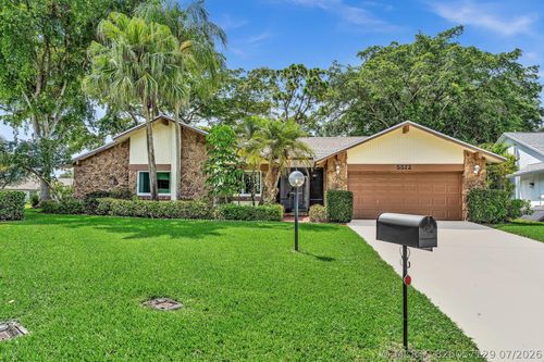 5572 Sugar Mill Ct, Delray Beach, FL, 33484-6927 | Card Image