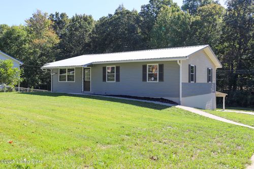 3801 Deer Haven Dr, Elizabethtown, KY, 42701-8475 | Card Image