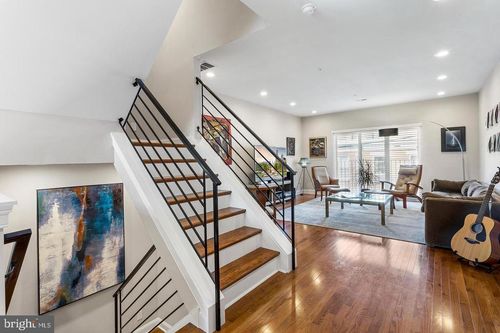 b-620 E Flora St, PHILADELPHIA, PA, 19125-3407 | Card Image