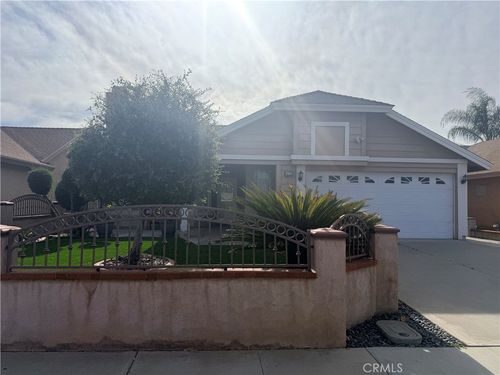 295 Chant St, Perris, CA, 92571-4692 | Card Image
