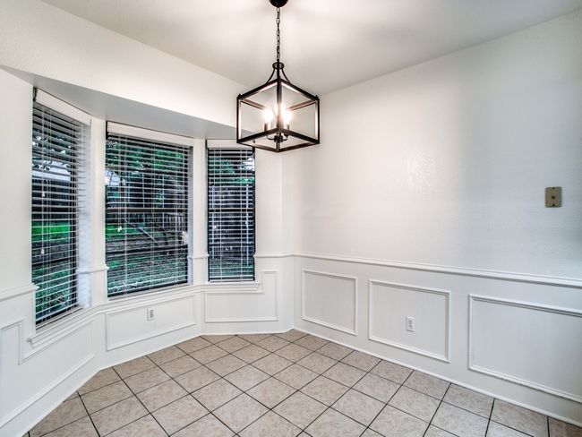 2814 Tumbleweed Trl, House other with 3 bedrooms, 2 bathrooms and null parking in Grapevine TX | Image 9