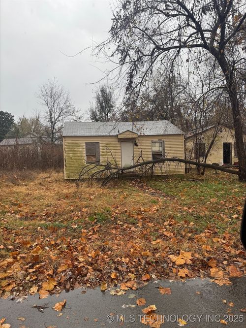 5126 W 3rd St, Tulsa, OK, 74127-7405 | Card Image