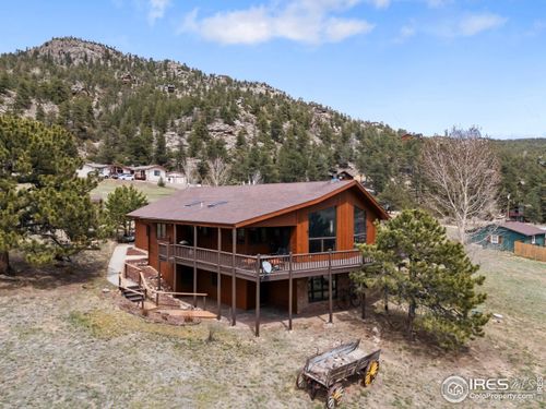 260 Meadowview Dr, Estes Park, CO, 80517-8839 | Card Image