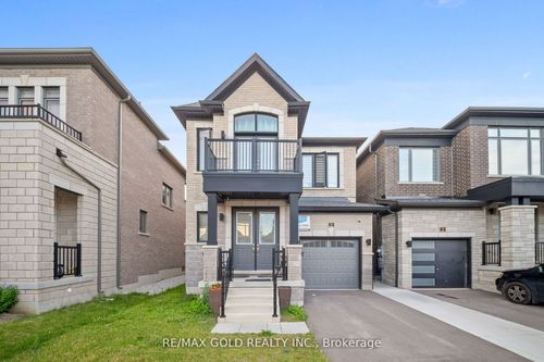 26 Del Grappa St, Caledon, ON, L7C4L2 | Card Image