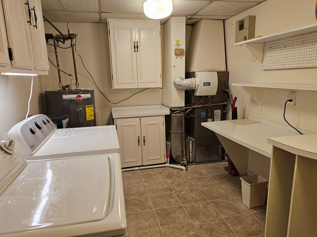Laundry pic 2 | Image 18