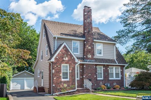 1118 Van Houten Ave, Clifton, NJ, 07013-2644 | Card Image