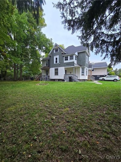 115 Fairfield Avenue, Home with 4 bedrooms, 2 bathrooms and null parking in Syracuse NY | Image 3