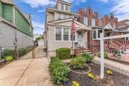13226 114th Place, New York, NY, 11420 | Card Image