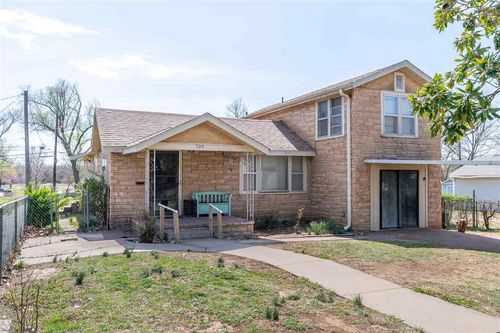 709 W 10th Avenue, Stillwater, OK, 74074 | Card Image