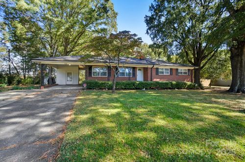 4408 Stardust Dr, Charlotte, NC, 28269-1634 | Card Image