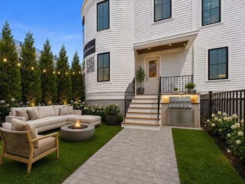 1674 Columbia, Boston, MA, 02127 | Card Image