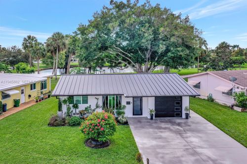 4400 Nw 45th Ct, Tamarac, FL, 33319-3869 | Card Image