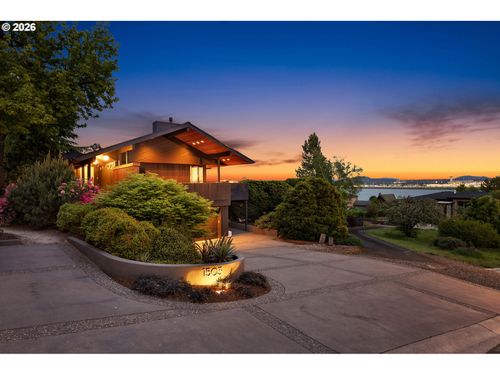 1503 Se Hawks View Ct, Vancouver, WA, 98664 | Card Image