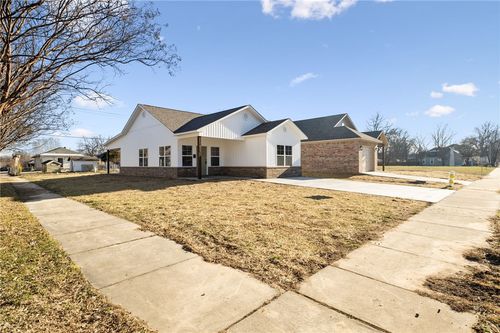920 N 13th St, Fort Smith, AR, 72901-1666 | Card Image
