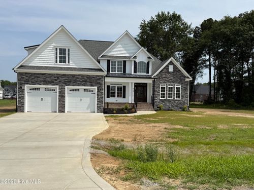 602 Pickens Dr N, Goldsboro, NC, 27530-9674 | Card Image