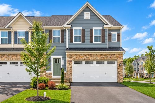 5101 Spruce Rd, Gibsonia, PA, 15044-6946 | Card Image