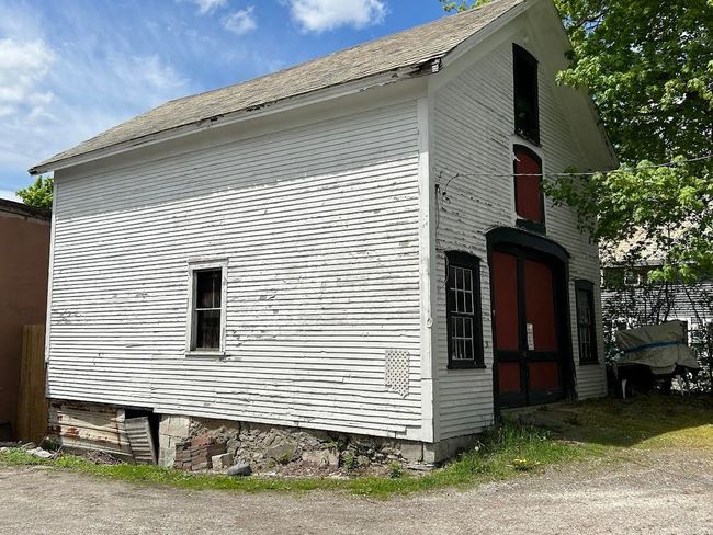 55 Prospect St, Home with 0 bedrooms, 4 bathrooms and null parking in Rutland VT | Image 5