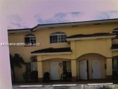 apt-202-7520 W 20th Ave, Hialeah, FL, 33016-5555 | Card Image