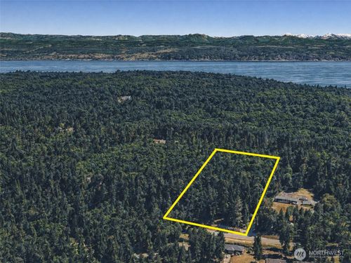 27580 State Route 525, Coupeville, WA, 98239-9683 | Card Image