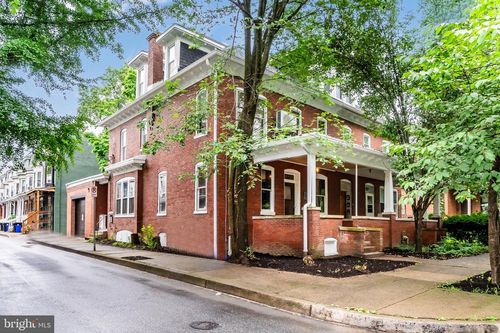 217 Woodbine St, HARRISBURG, PA, 17110-1052 | Card Image