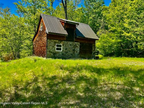 285 South Rd, Stanfordville, NY, 12581-6124 | Card Image