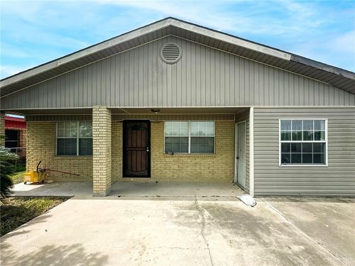 420 W Vfw Ave, Elsa, TX, 78543-1416 | Card Image