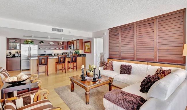 APT-1-905 - 4200 N Ocean Dr, Condo with 2 bedrooms, 2 bathrooms and null parking in Riviera Beach FL | Image 12