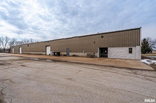 3660 Morton Dr, East Moline, IL, 61244-1918 | Card Image