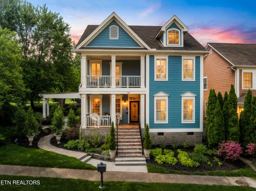 551 Colonial Ridge Ln, Knoxville, TN, 37934-2826 | Card Image