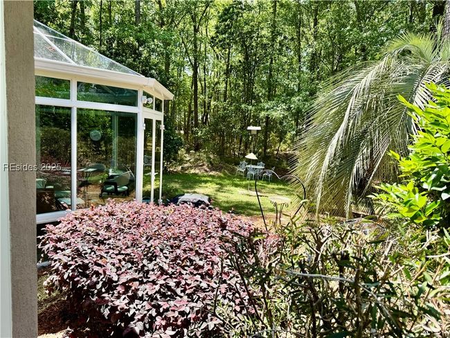 private Wooded setting | Image 7