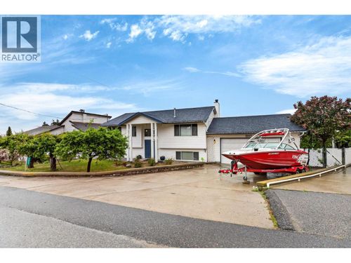 5957 Turner Ave, Peachland, BC, V0H1X4 | Card Image