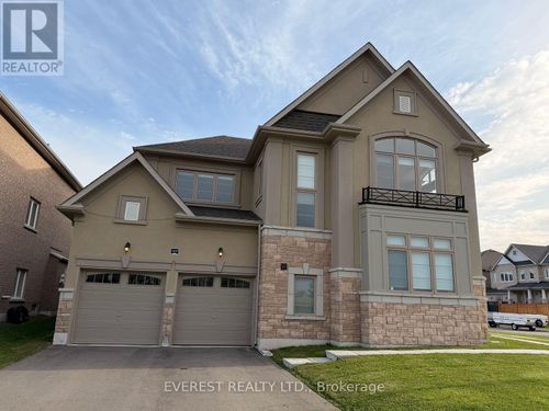 1105 Cole St, Innisfil, ON, L9S0R3 | Card Image