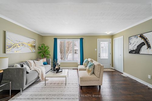 5-5 Le Baron Drive, Russell, ON, K0A2M0 | Card Image