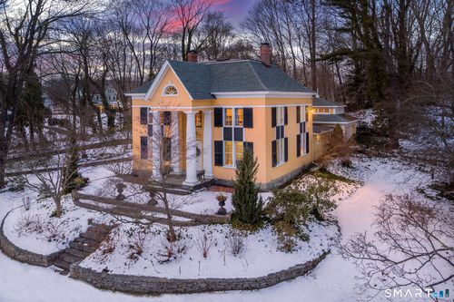 30 Meeting House Ln, Madison, CT, 06443-2660 | Card Image