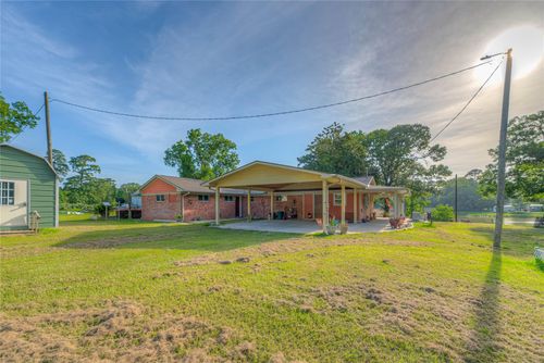 135 Sweetgum St, Trinity, TX, 75862-6679 | Card Image