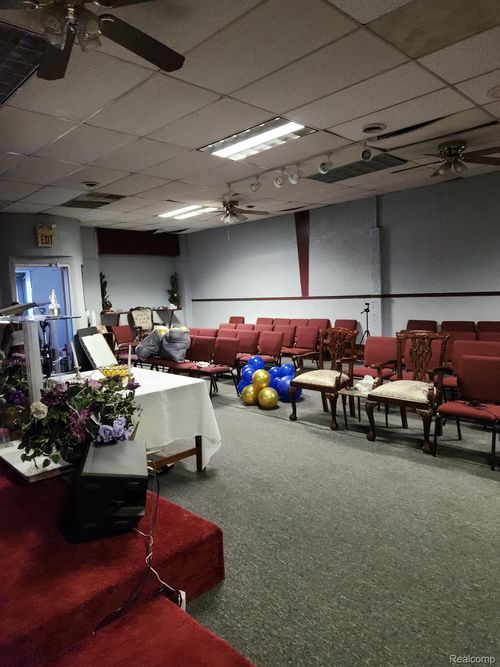 14524 Wyoming St, Detroit, MI, 48238-1731 | Card Image