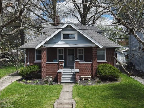 33 N Hartford Ave, Youngstown, OH, 44509-2319 | Card Image
