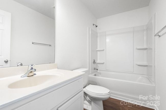2005 Amos Oaks Ln, House other with 3 bedrooms, 3 bathrooms and null parking in Charlotte NC | Image 22
